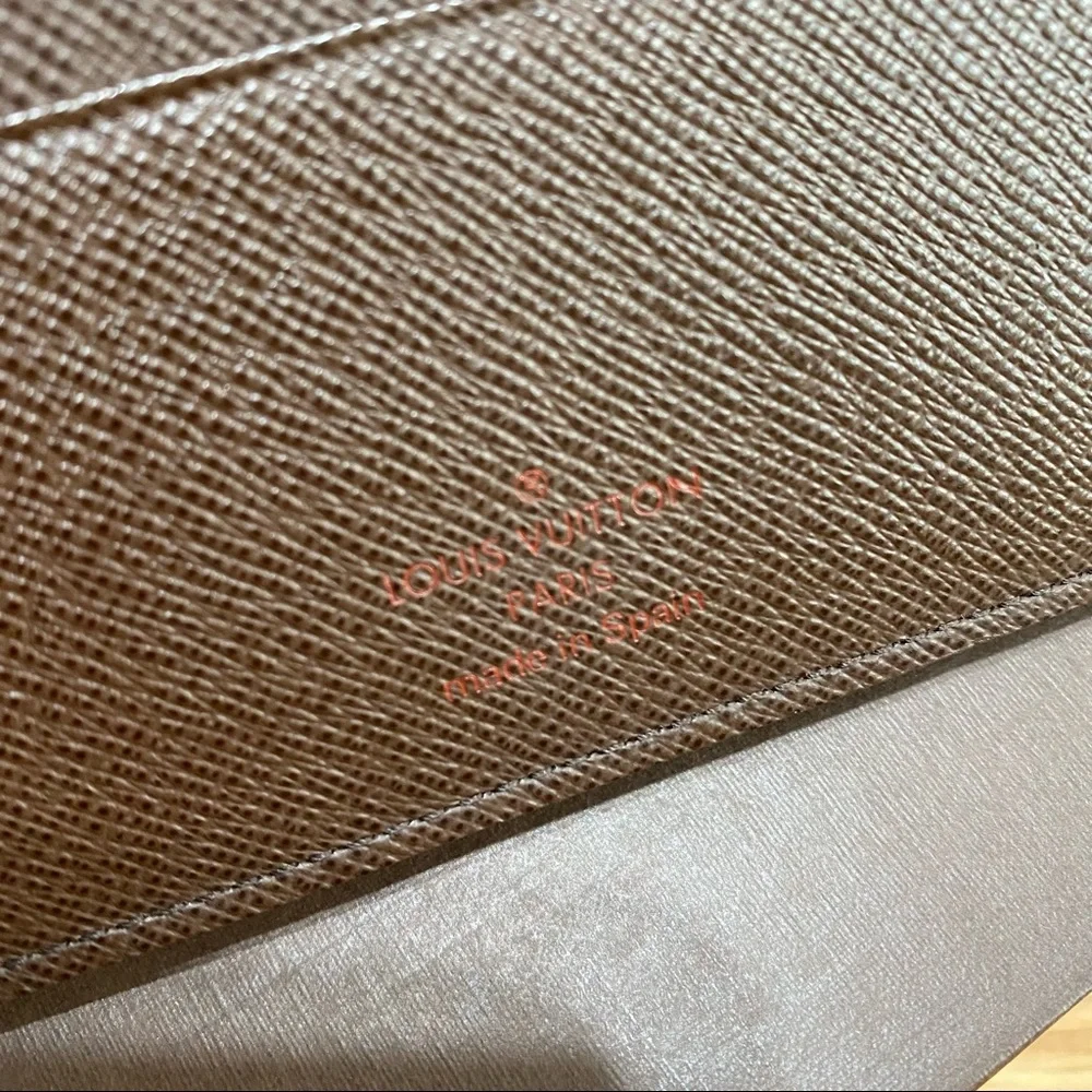 Louis Vuitton Insolite Wallet in Damier Ebene - Picture 10 of 11